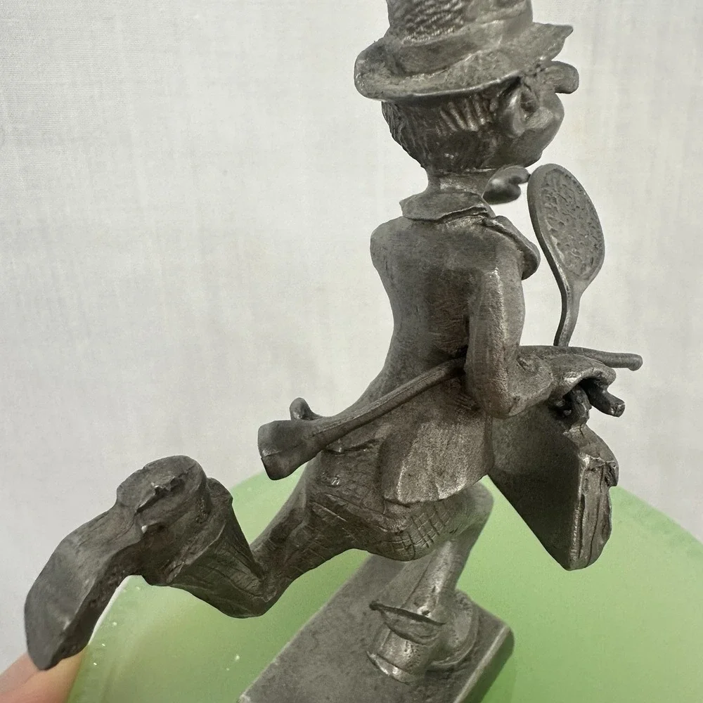 Vintage Pewter P. Davis Running Business Man Ready for Golf & Tennis‎ 1977